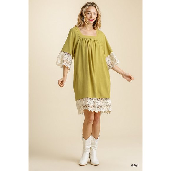 NWT Umgee Kiwi Mini Dress with Lace Trim Size Medium - Picture 3 of 3